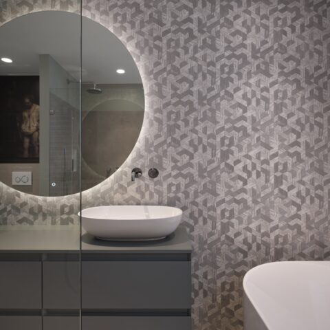 Bathroom with wallpaper