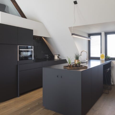 Studio Stylish
