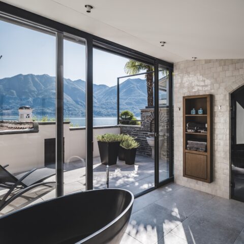 Contemporary and luxurious villa