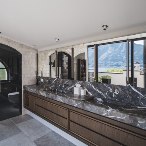 Contemporary and luxurious villa