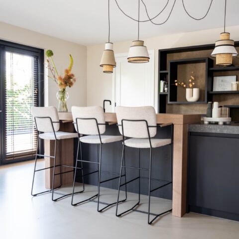 Luxury interior with cast floor