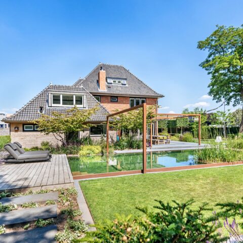 Luxury Family Garden
