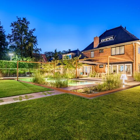 Luxury Family Garden