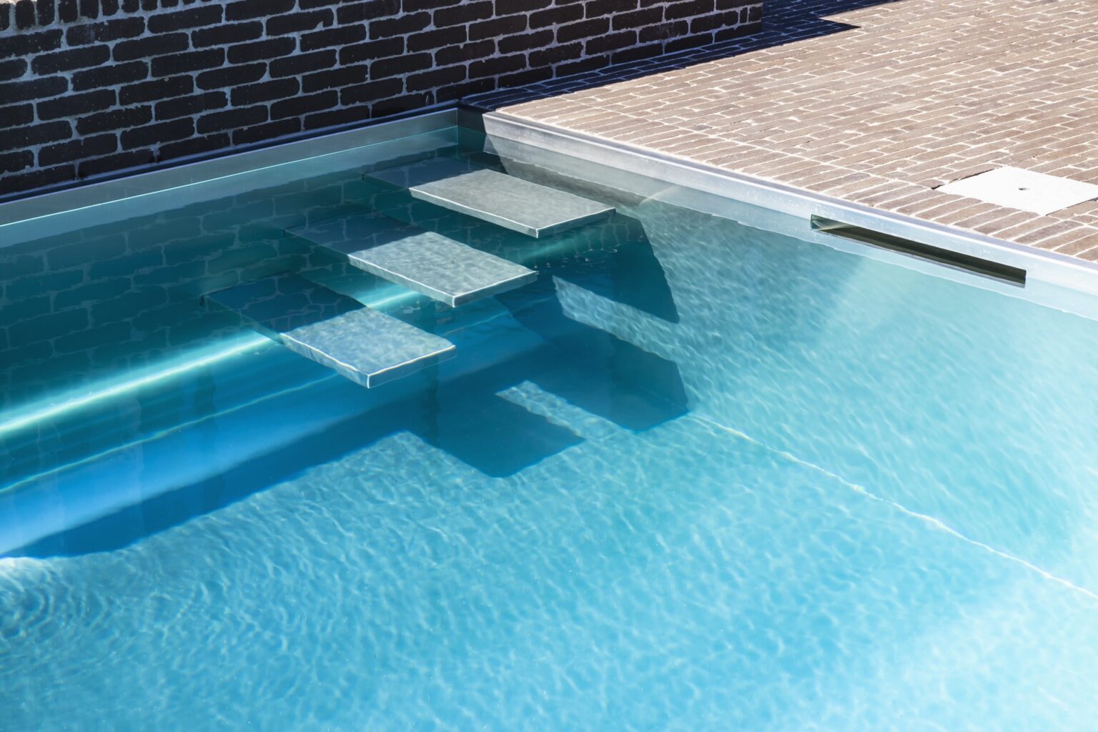 Inox hoogwaterlijn skimmer zwembad 8x3x1,5m met stijlvolle zwevende