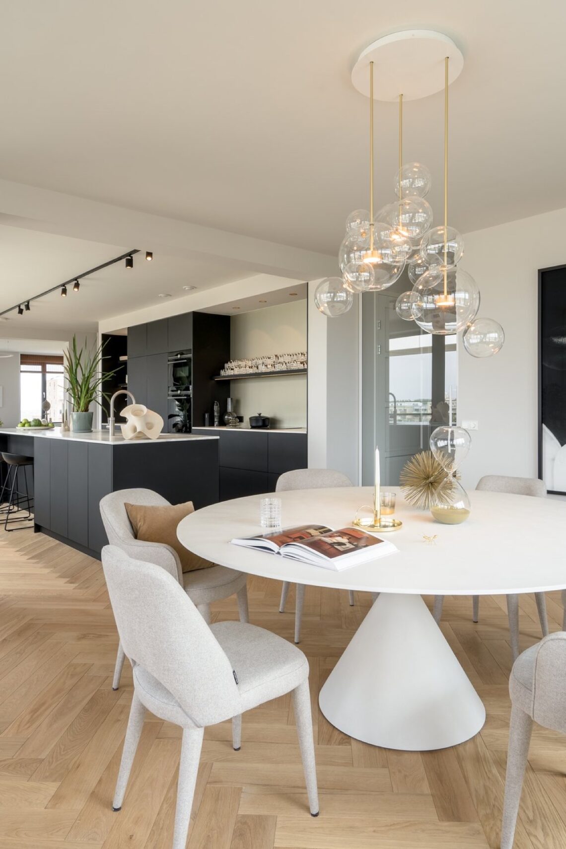 24 Penthouse Design Ideas for Modern Urban Luxe Vibes