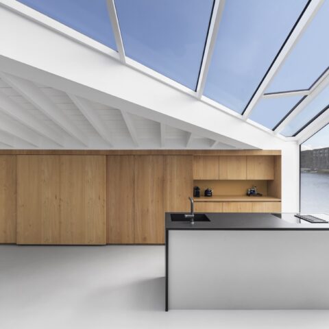 Floating home