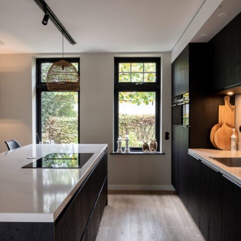 Moderne keuken met landelijke touch