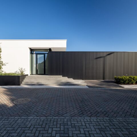 Exclusive detached house