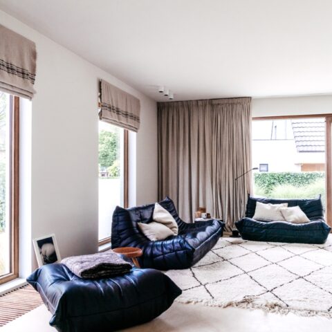 California style bungalow met schrijnwerk in afrormosia