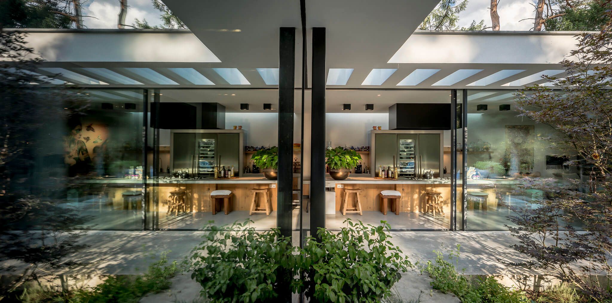 Indoors,Interior Design,Plant,Kitchen,Window,Housing,Speaker,Monitor,Floor,Home Decor, Luxury, Design, Exclusive, Modern, Custom Made, Special, Beautiful