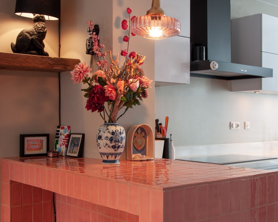 Quantalisque tegels, roze tegels, eetbar, luxe eetbar, roze Quintalisque tegels