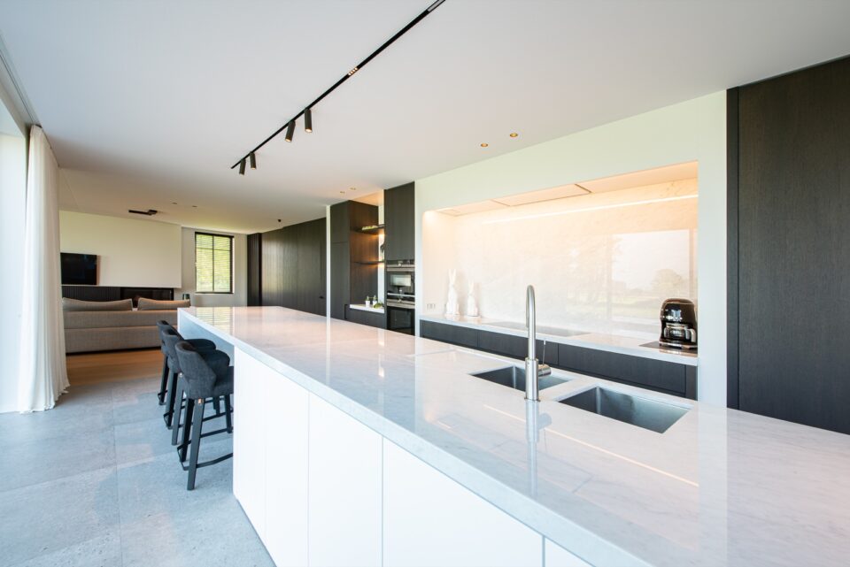 Exclusief interieurproject met marmer | HOOG.design