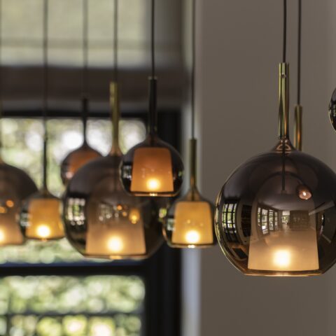 Chandelier,Lamp,Light Fixture,Lighting,Ceiling Light,Lampshade,Lantern,Kitchen,Bronze,Light, Luxury, Design, Exclusive, Modern, Custom Made, Special, Beautiful