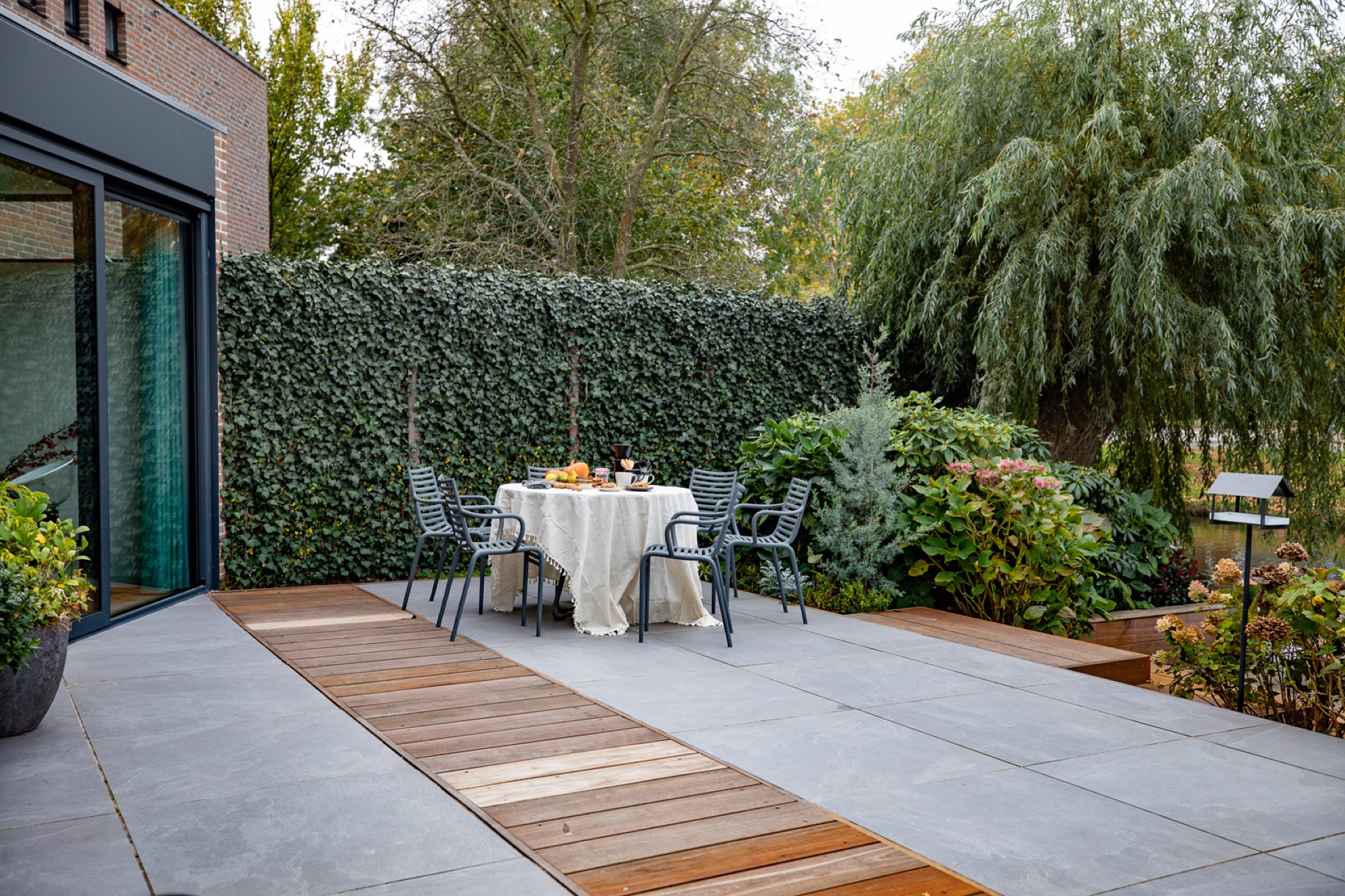 Backyard,Nature,Outdoors,Yard,Interior Design,Garden,Table,Dining Table,Wood,Chair, Luxury, Design, Exclusive, Modern, Custom Made, Special, Beautiful