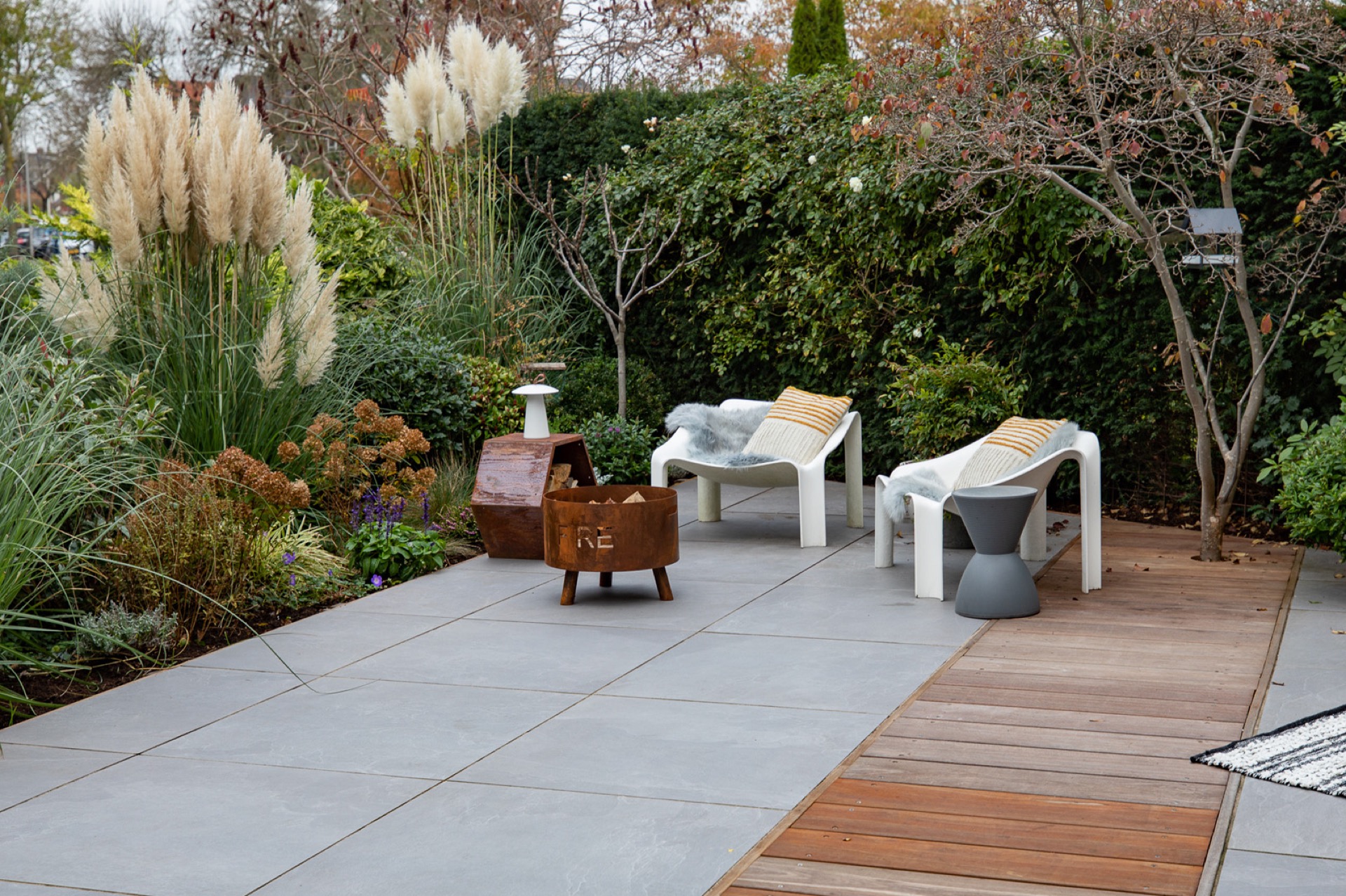 Floor,Backyard,Yard,Chair,Path,Walkway,Grass,Flooring,Housing,Patio, Luxury, Design, Exclusive, Modern, Custom Made, Special, Beautiful