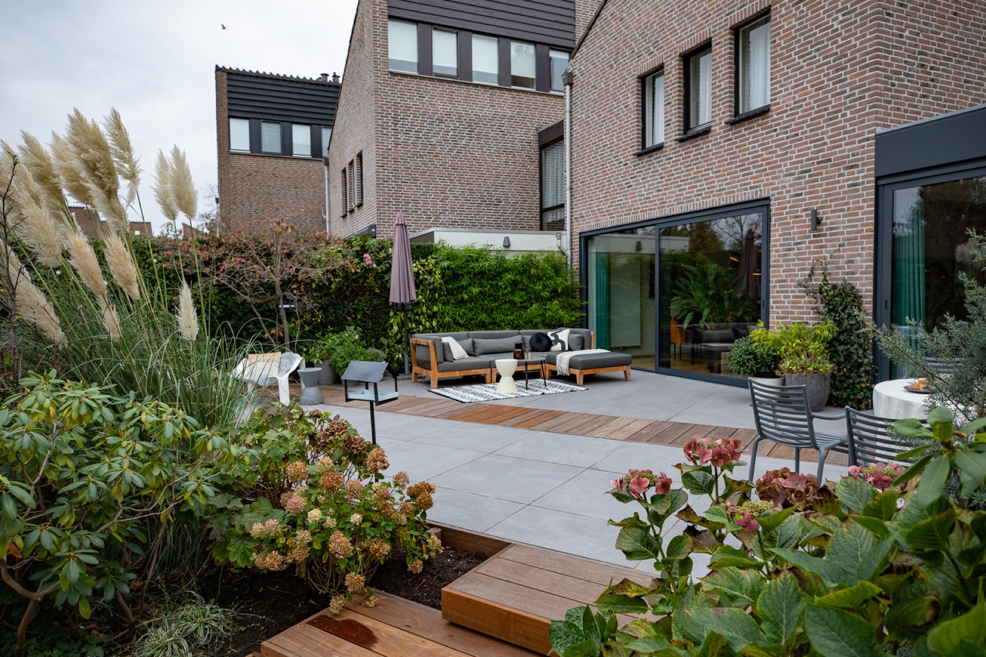 Backyard,Outdoors,Yard,Housing,Terrace,Patio,Door,Bench,Interior Design,Deck, Luxury, Design, Exclusive, Modern, Custom Made, Special, Beautiful