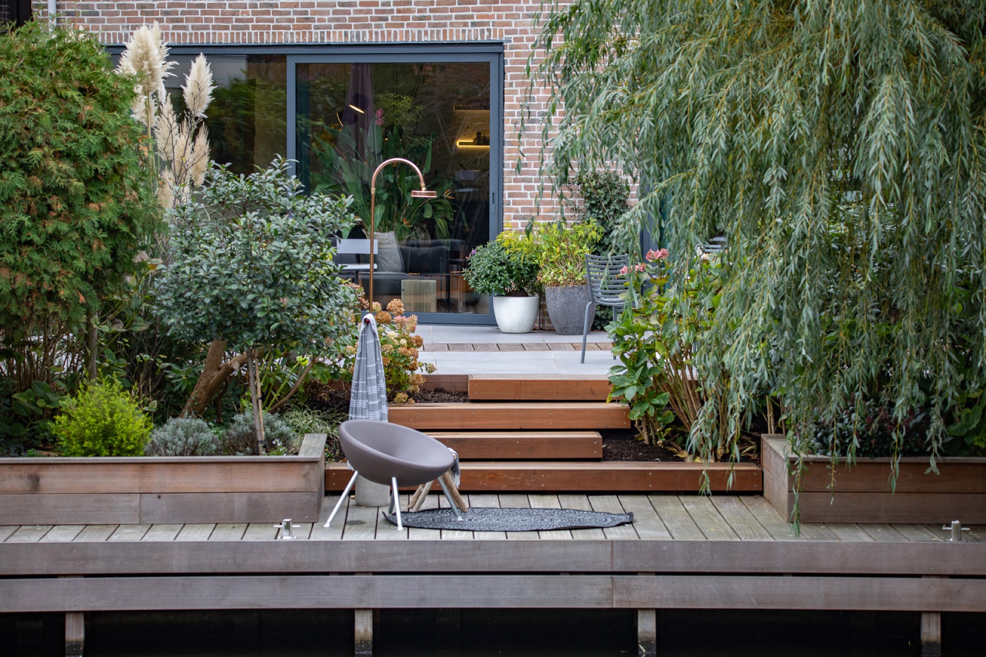Plant,Potted Plant,Backyard,Nature,Outdoors,Deck,Housing,Porch,Interior Design,Garden, Luxury, Design, Exclusive, Modern, Custom Made, Special, Beautiful