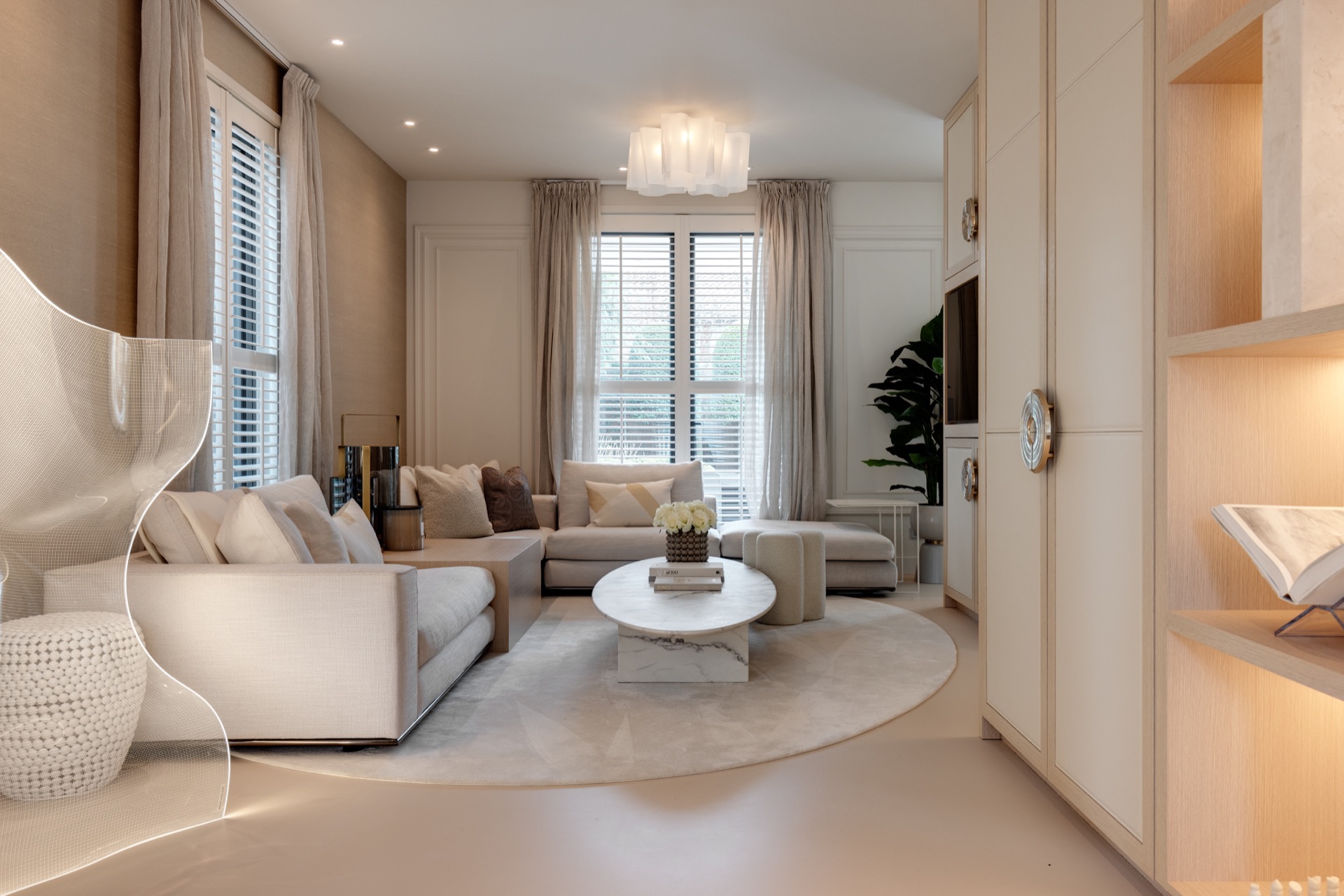 Home Decor,Furniture,Table,Coffee Table,Indoors,Living Room,Couch,Window,Lamp,Rug, Luxury, Design, Exclusive, Modern, Custom Made, Special, Beautiful