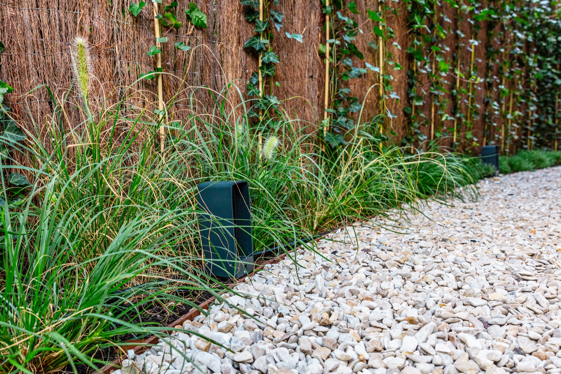 Backyard,Nature,Outdoors,Yard,Pebble,Road,Vegetation,Pottery,Gravel,Potted Plant, Luxury, Design, Exclusive, Modern, Custom Made, Special, Beautiful