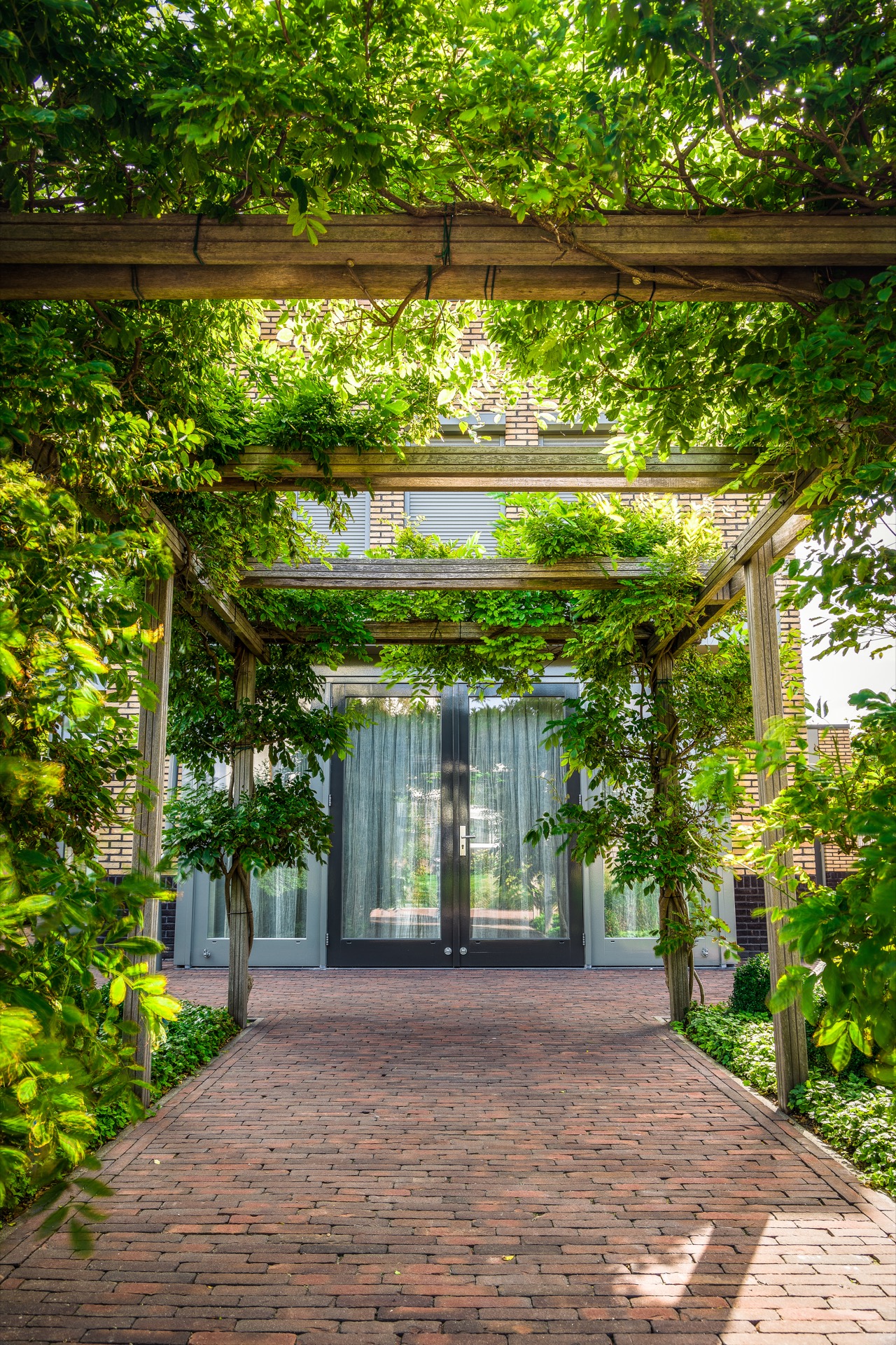 Garden,Nature,Outdoors,House,Housing,Porch,Arbour,Patio,Gate,Interior Design, Luxury, Design, Exclusive, Modern, Custom Made, Special, Beautiful