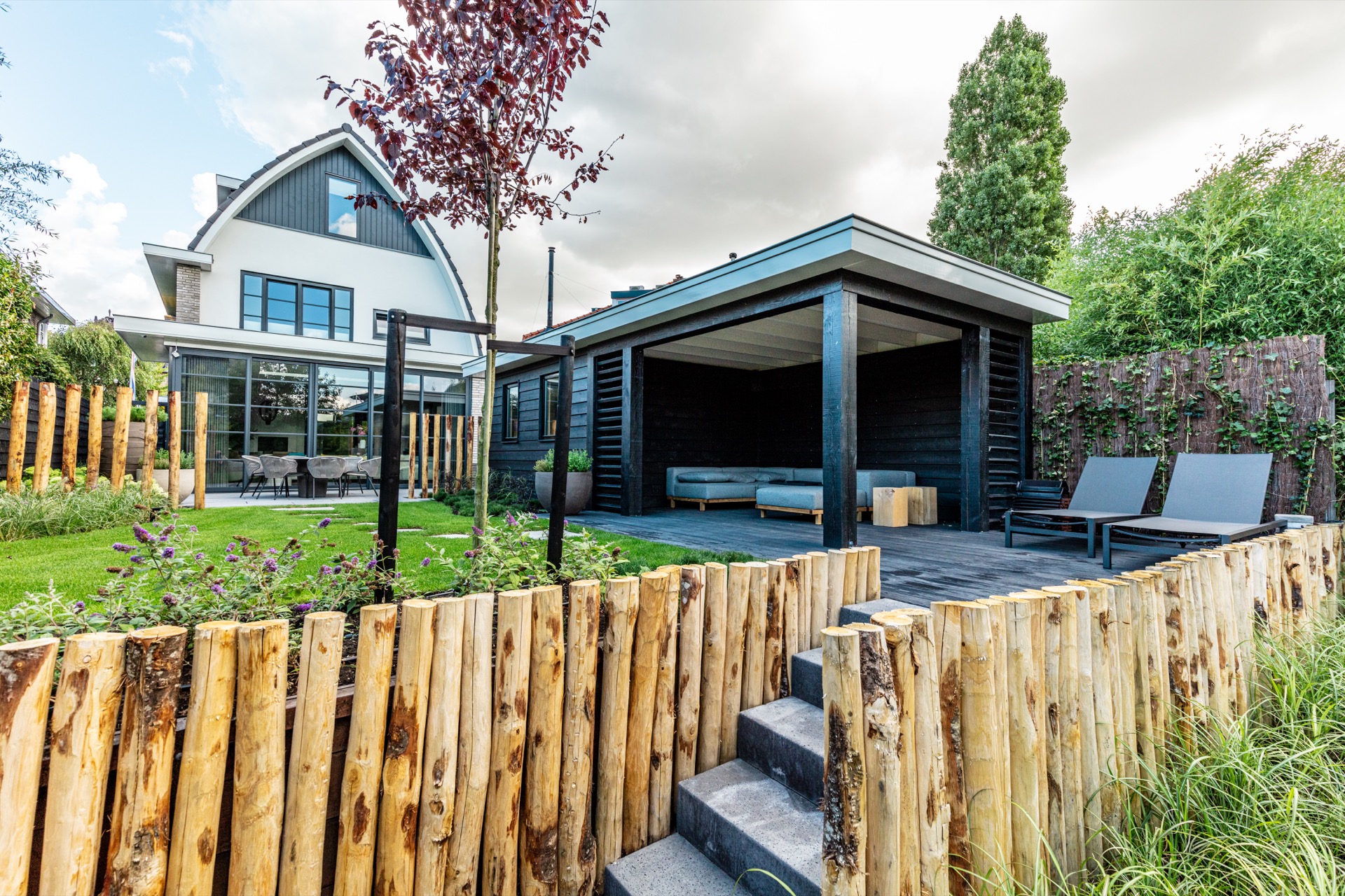 Interior Design,Backyard,Nature,Outdoors,Yard,Wood,Plant,Tree,Shelter,Housing, Luxury, Design, Exclusive, Modern, Custom Made, Special, Beautiful