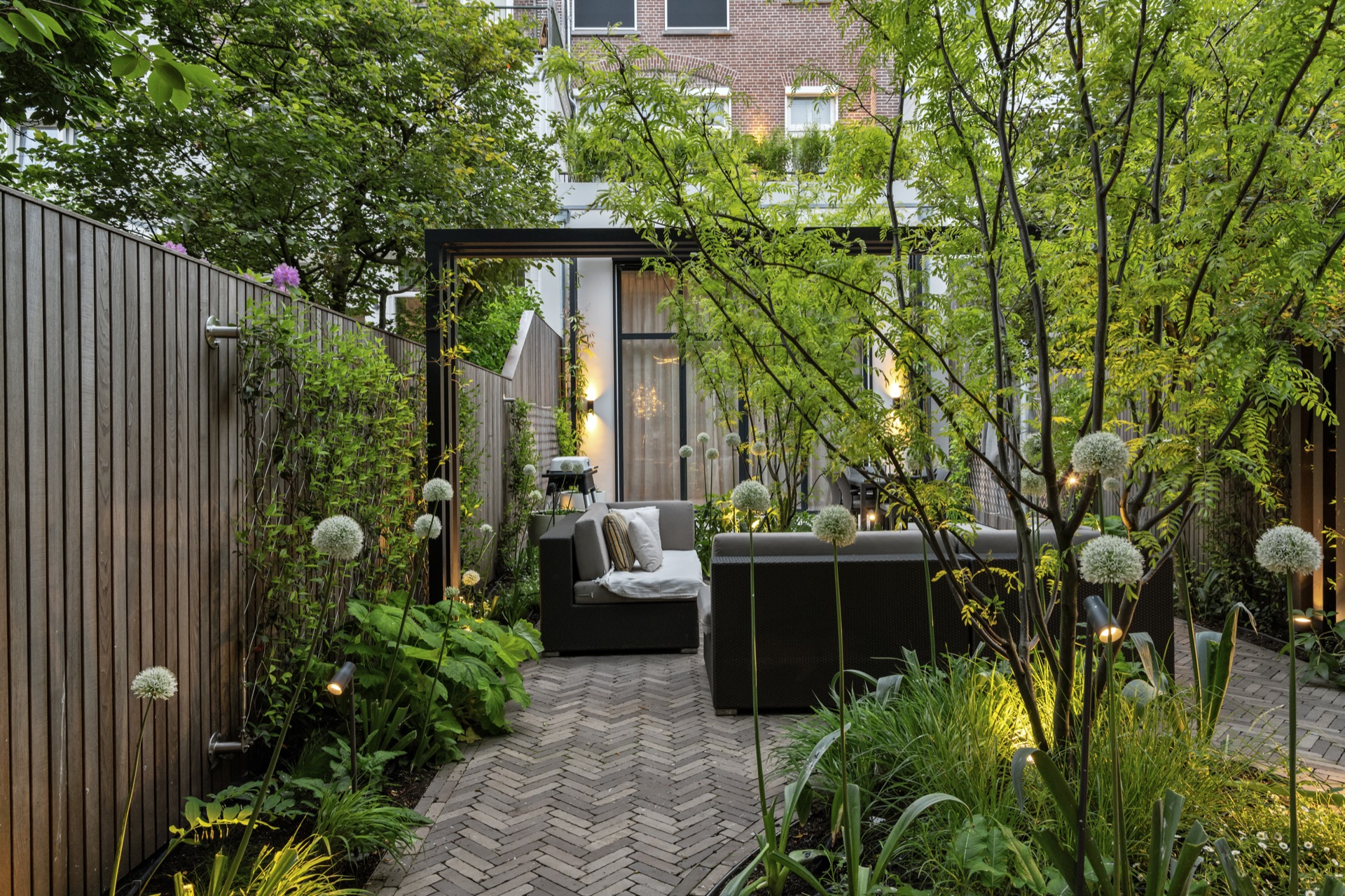 Achtertuin, natuur, buitenleven, erf, tuin, huis, huisvesting, veranda, bank, interieurontwerp, Luxe, Design, Exclusief, Modern, Maatwerk, Bijzondere, Mooie