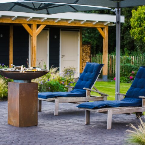 Luxe poolhouse incl. carport