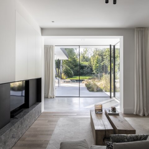 Villa RNR