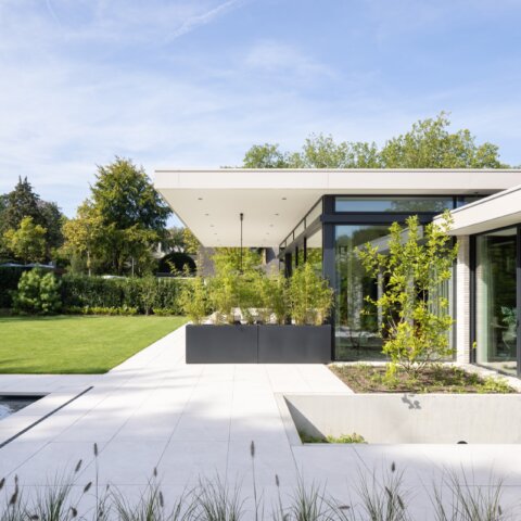 Moderne levensloopbestendige villa te Laren