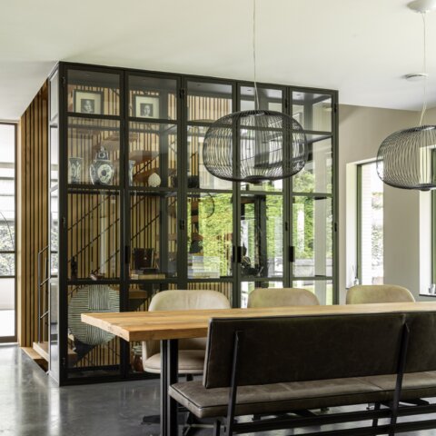 Rietgedekte nieuwbouwvilla in Heemstede