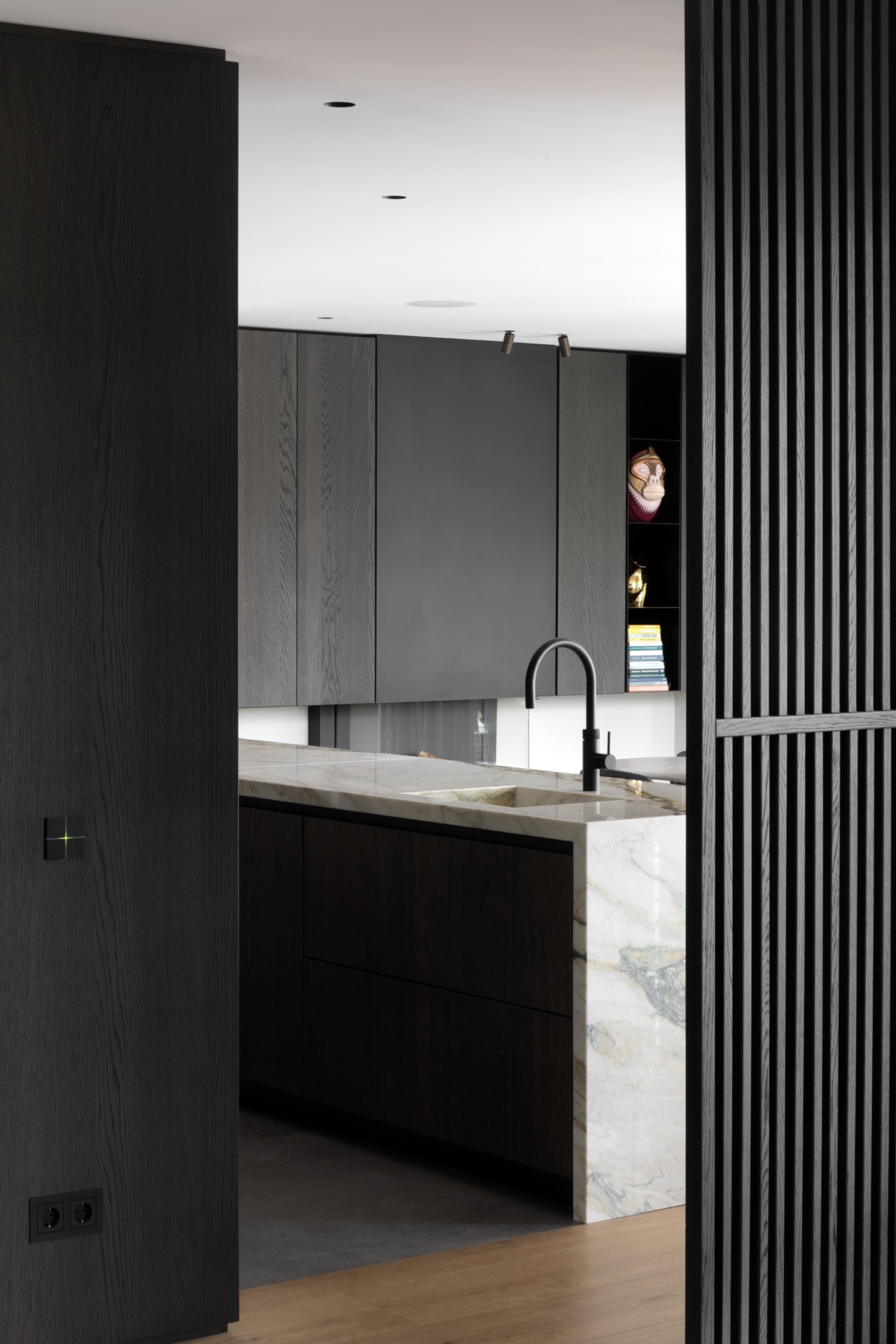 Sink,Sink Faucet,Indoors,Interior Design,Person,Kitchen,Tap,Basin,Sliding Door,Bathroom, Luxury, Design, Exclusive, Modern, Custom Made, Special, Beautiful