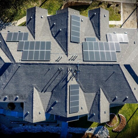 Zijn zonnepanelen nog wel de moeite waard?