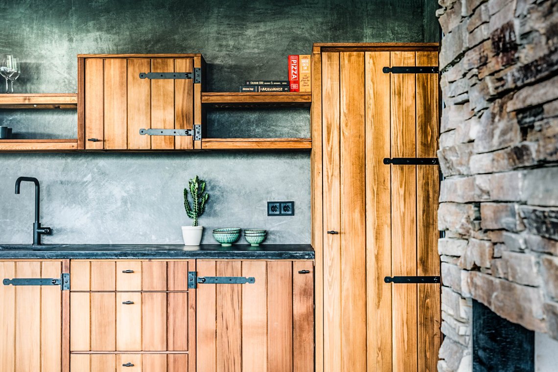<strong>Een luxe Houtdoor buitenkeuken als kroon op uw exterieur.</strong>