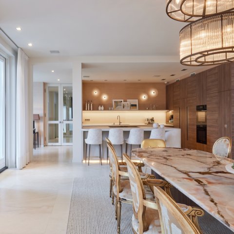 Moderne keuken met luxe details