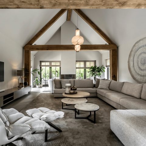Luxe Rietgedekte Villa