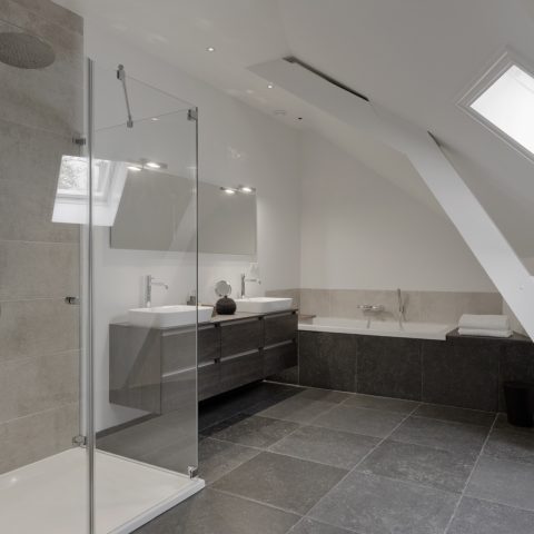 Elegant interieur met harmonieus kleurgebruik