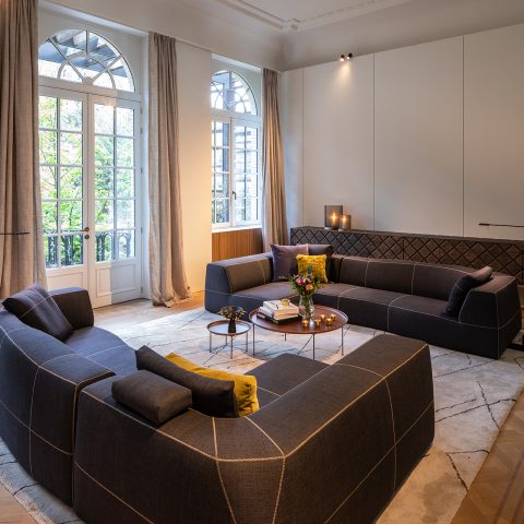 Grandeur en stijl: Meesterlijke inrichting van een Antwerps Herenhuis
