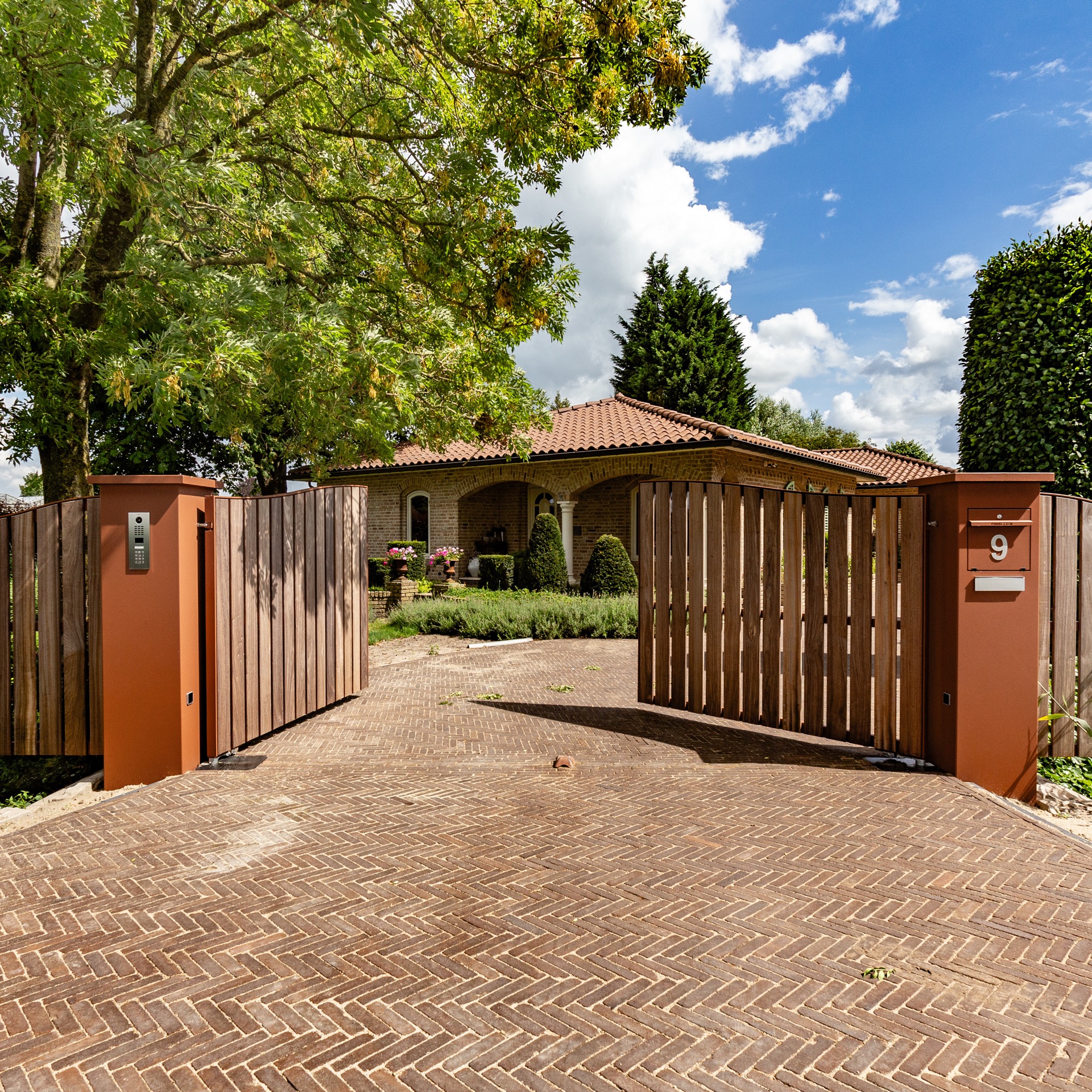 Luxury, Design, Exclusive, Modern, Custom Made, Special, Beautiful