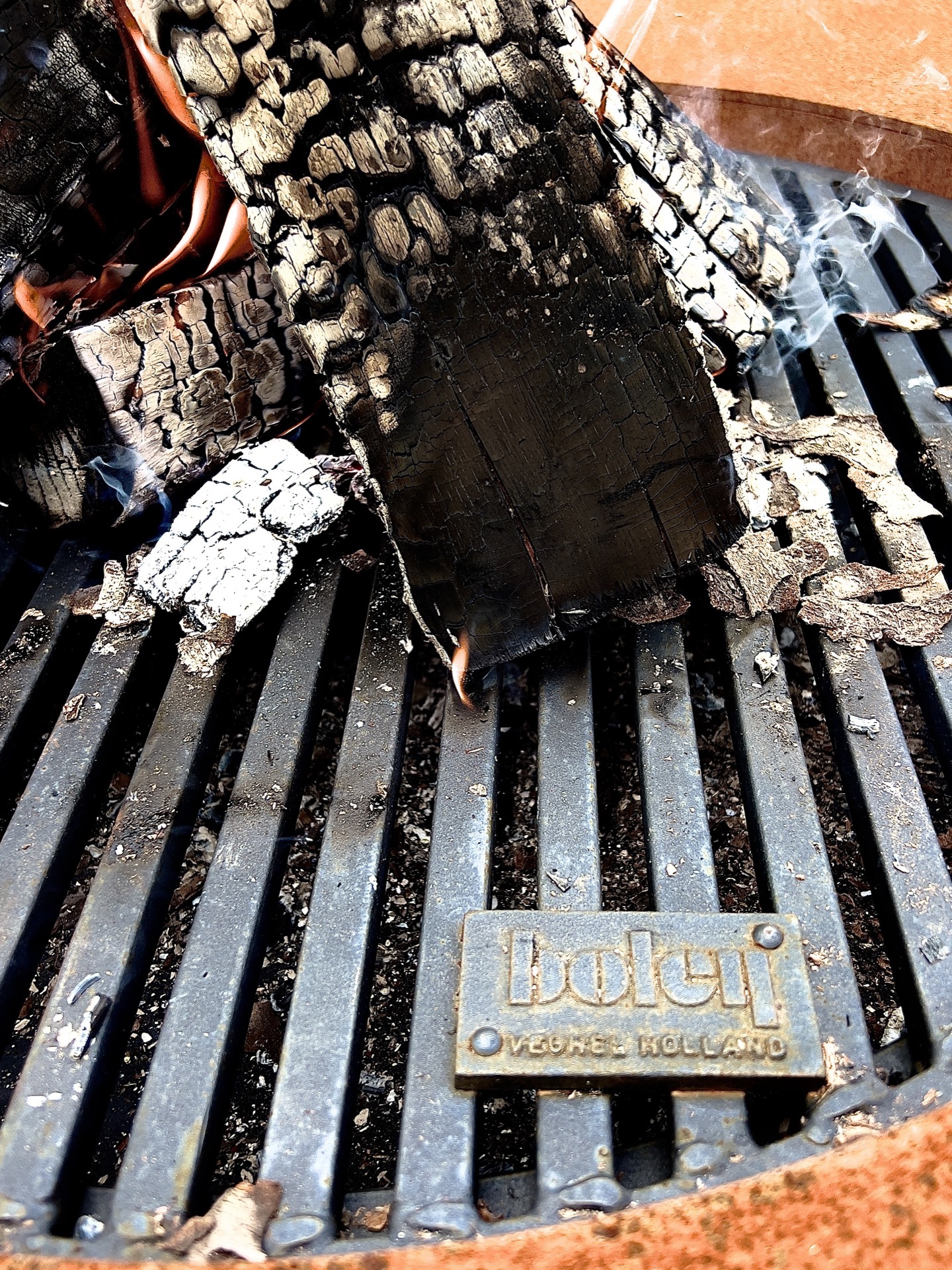 Cor-Ten Feuerstelle 200 cm: grootschalige vuurplaats met verstelbaar BBQ rooster, Luxury, Design, Exclusive, Modern, Custom Made, Special, Beautiful