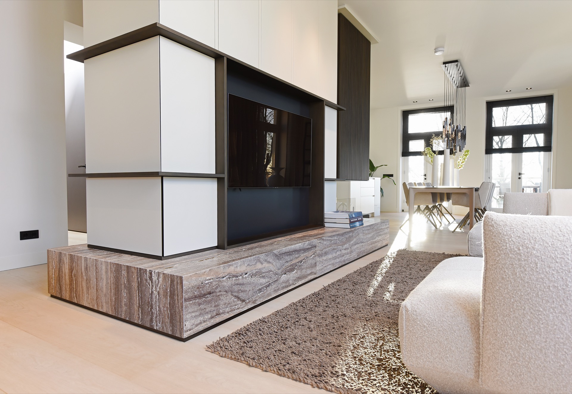 "prachtige woonkamer, luxe tv meubel, natuurstenen meubel, Luxury, Design, Exclusive, Modern, Custom Made, Special, Beautiful