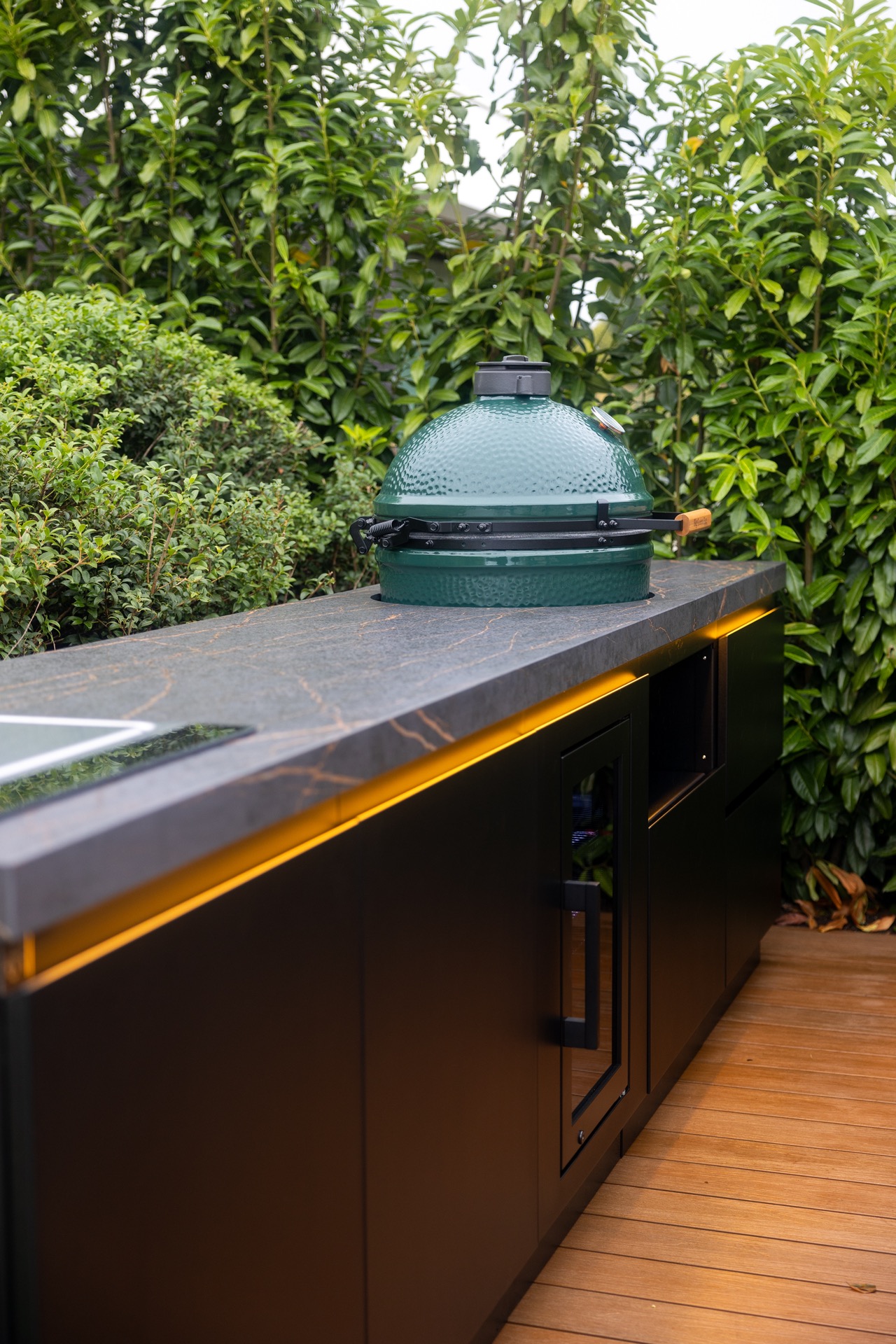 luxe buitenkeuken, buitenkeuken met luxe barbecue, exclusieve buitenkeuken, luxe tuin met buitenkeuken, Luxe, Design, Exclusief, Modern, Maatwerk, Bijzondere, Mooie