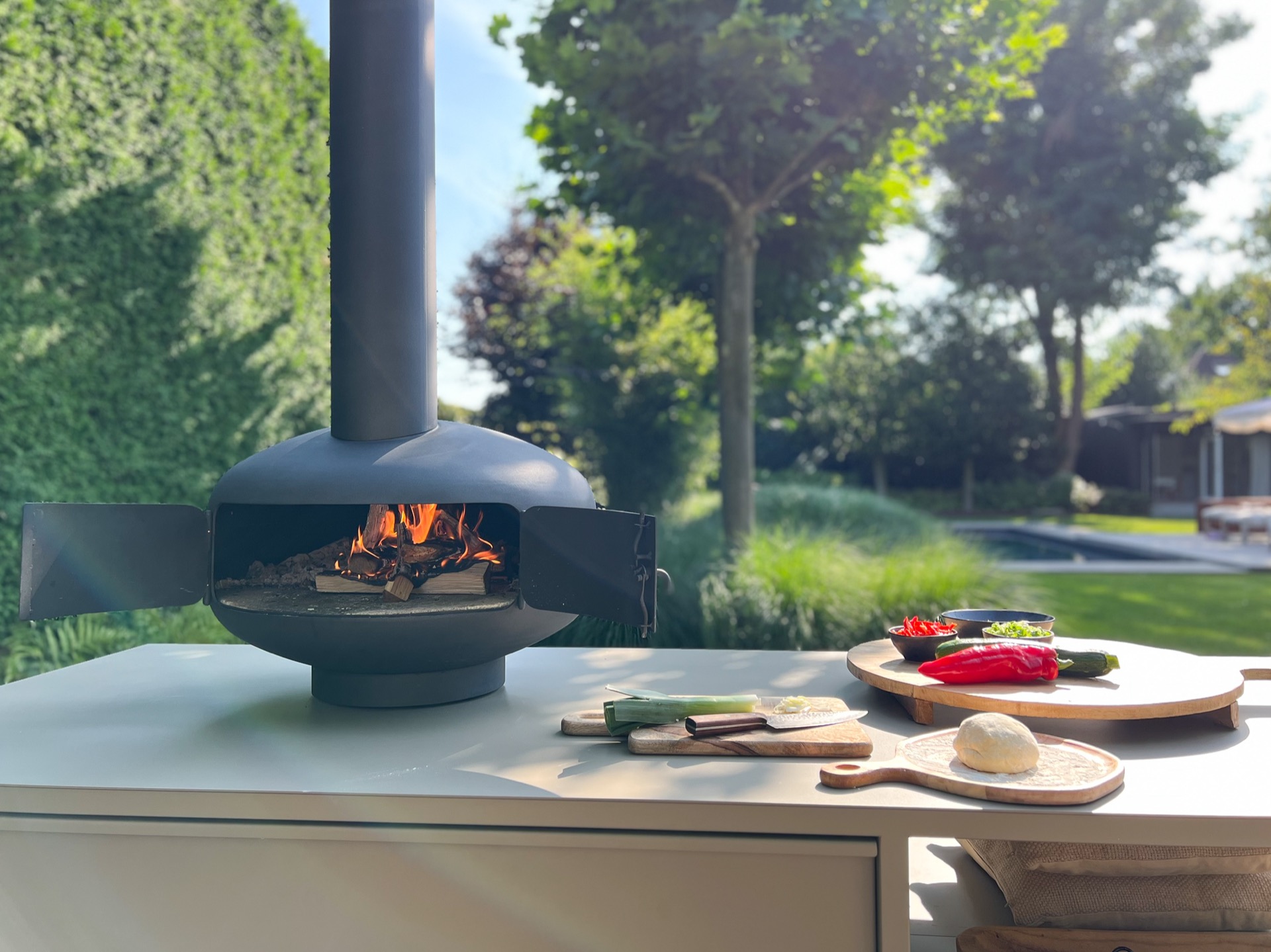 horno de leña exterior para pizza: outdoor dining & cooking met de B-OUTDOOR 8, Luxury, Design, Exclusive, Modern, Custom Made, Special, Beautiful