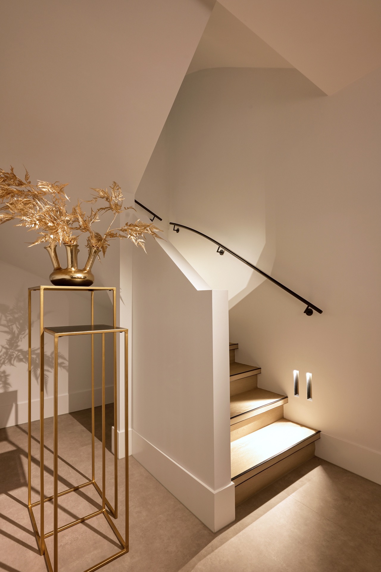 indirect LED lighting in a luxury villa interior: room with built-in bench, half-round mirror niche and hanging light above, Luxury, Design, Exclusive, Modern, Custom Made, Special, Beautiful
