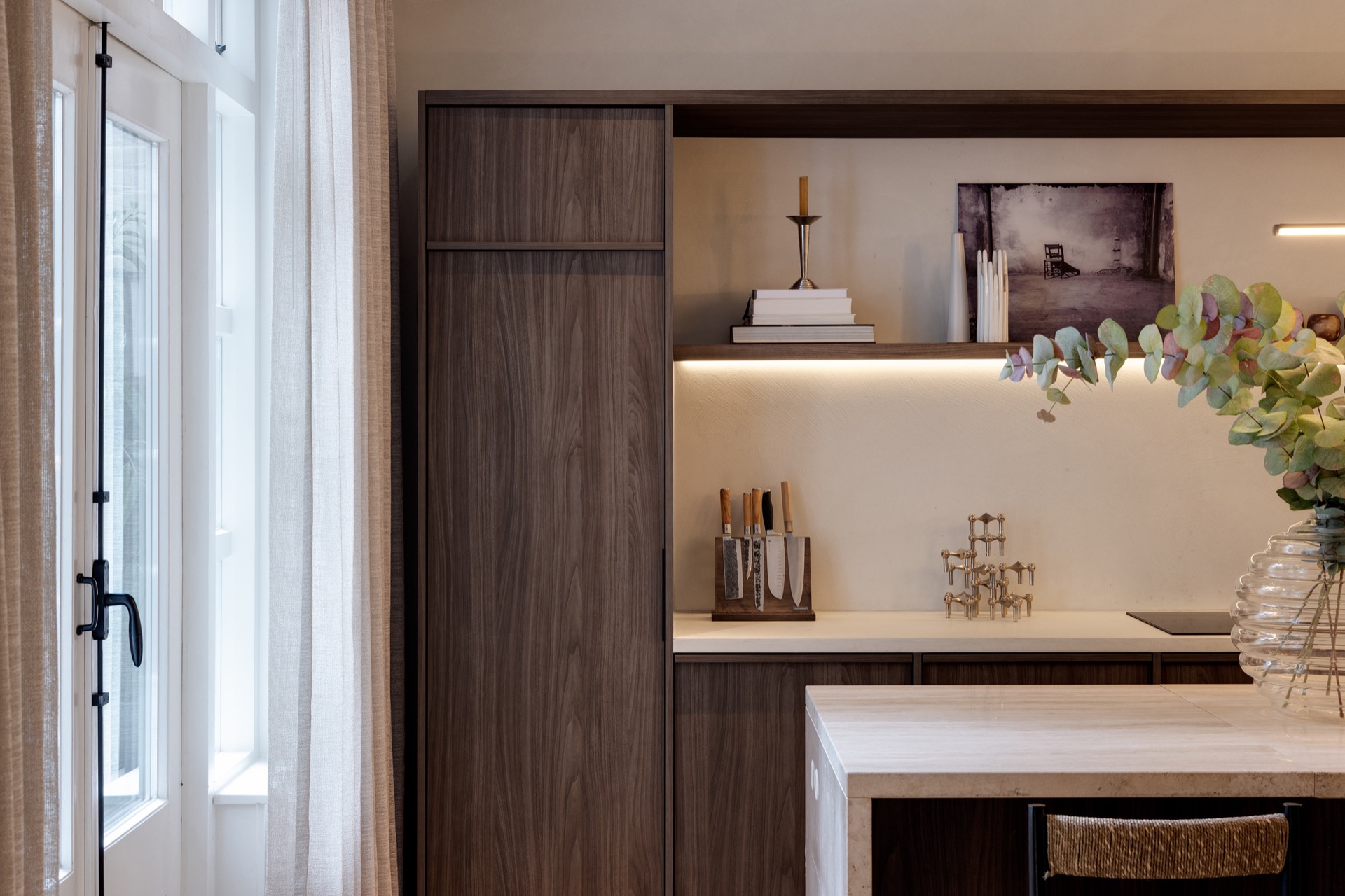 interior lighting plan: transitional area with tall wooden wall cabinet and linear LED light line in the built-in unit, Luxury, Design, Exclusive, Modern, Custom Made, Special, Beautiful