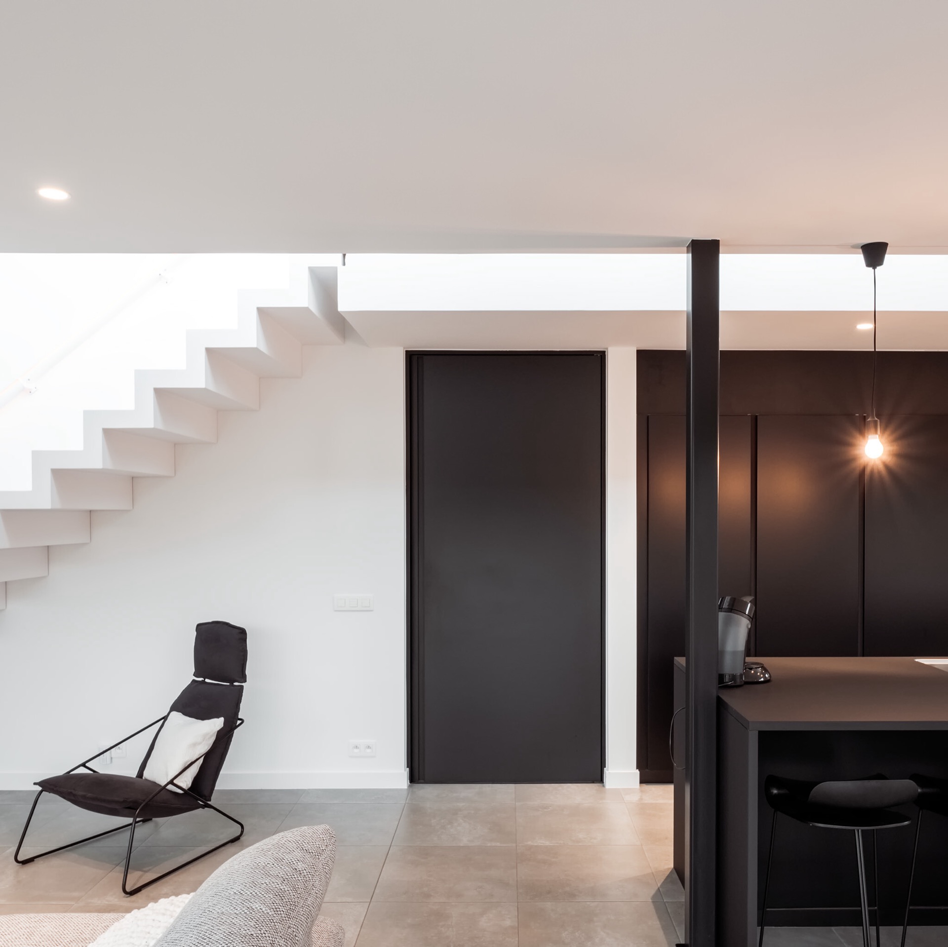 modern interior doors with minimalist door frame: dark modern interior door with slim frame and long grip strip in a bright, Luxury, Design, Exclusive, Modern, Custom Made, Special, Beautiful