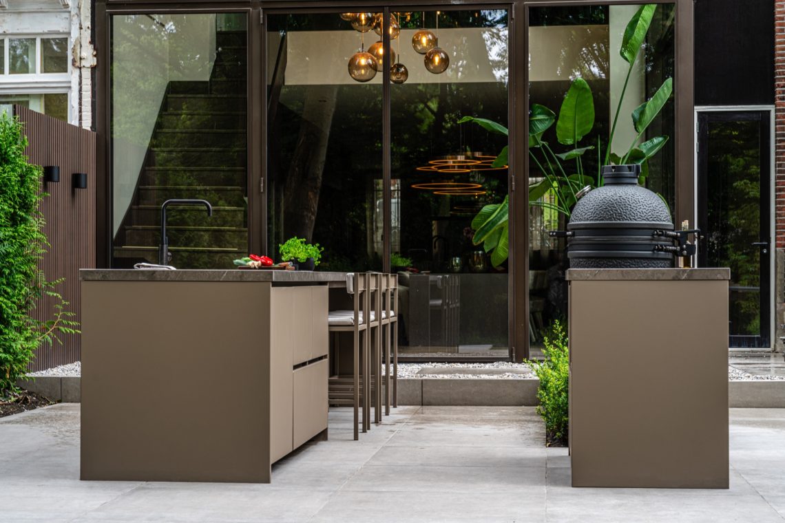 UNICOS: De wereld van luxe, maatwerk buitenkeukens