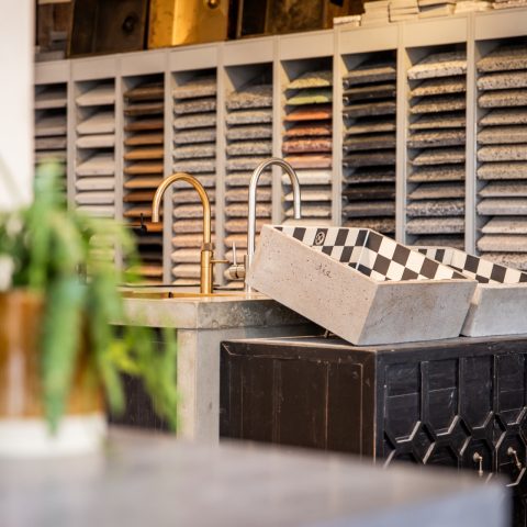 showroom cucine e bagni su misura: showroom voor maatwerk keukens en badkamers met uitgebreide materiaalstalen, Luxury, Design, Exclusive, Modern, Custom Made, Special, Beautiful