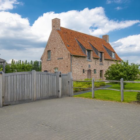 luxe toegangspoort, luxe houten poort, luxe houten hekwerk, Luxe, Design, Exclusief, Modern, Maatwerk, Bijzondere, Mooie