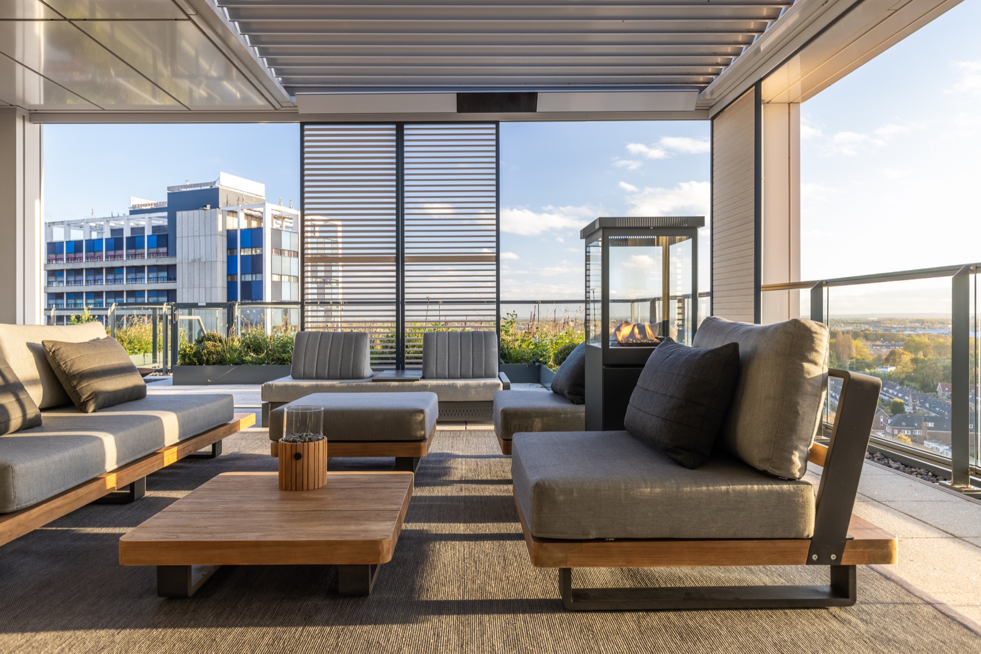louvered roof rooftop terrace: rooftop terrace with lounge seating, glass housing and vertical wooden slat screen, Luxe, Design, Exclusief, Modern, Maatwerk, Bijzondere, Mooie