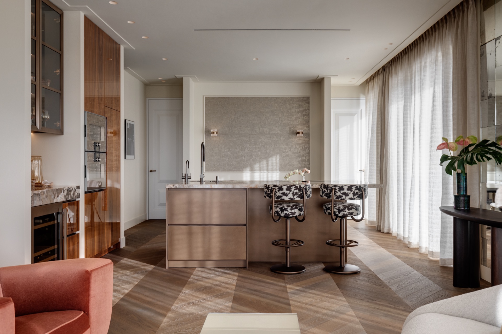 custom interior with marble accents: spacious living kitchen with central island, wall paneling and upscale finishes with, Luxe, Design, Exclusief, Modern, Maatwerk, Bijzondere, Mooie
